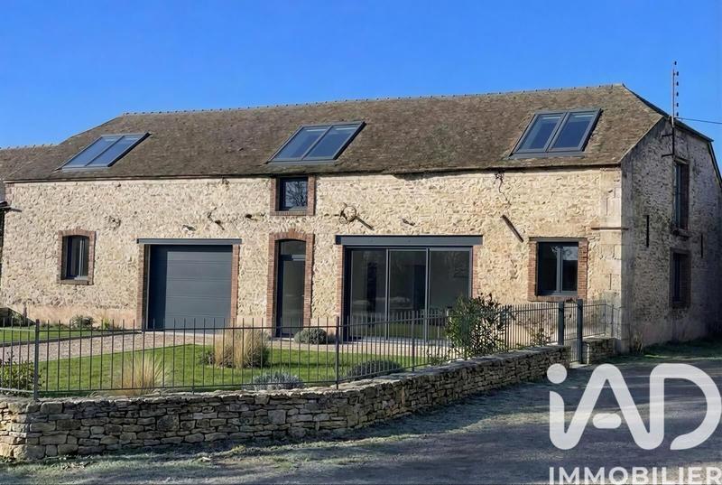 Maison - 150 m² - 2 pièces