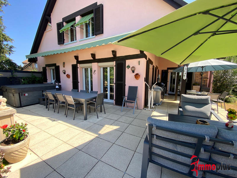 Maison - 165 m² - 7 pièces