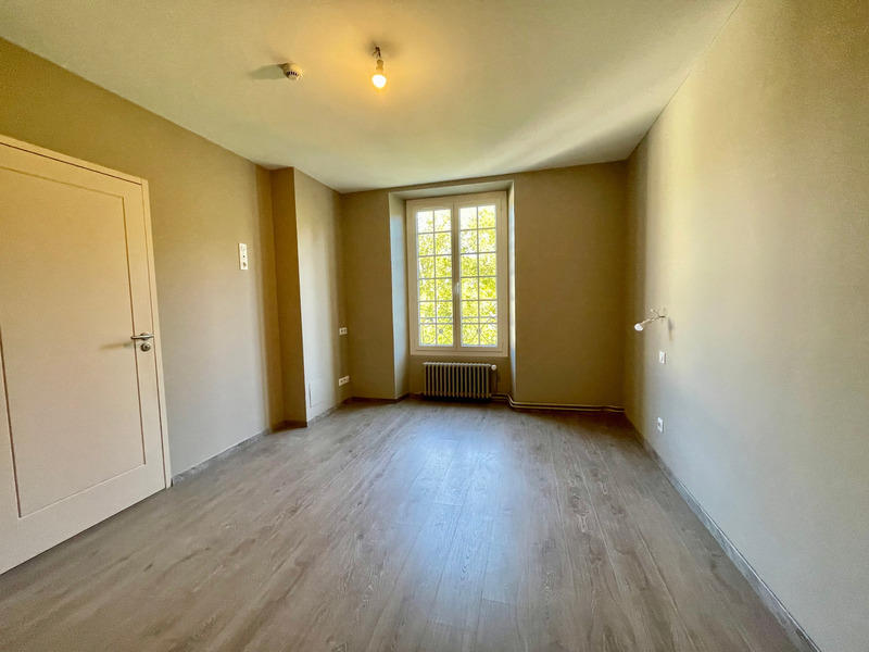 Hôtel particulier - 452 m² - 19 pièces