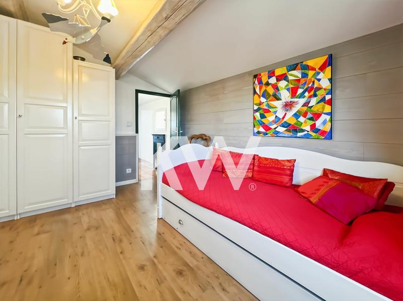 Villa - 137 m² - 4 pièces