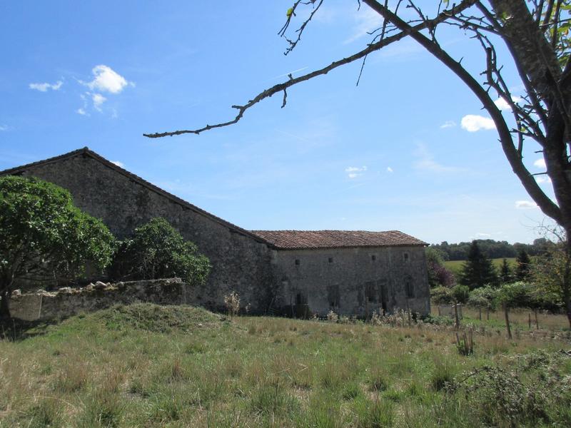 Maison - 400 m² - 5 pièces