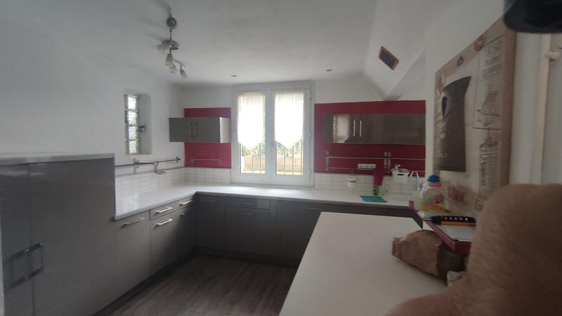 Maison - 104 m² - 5 pièces