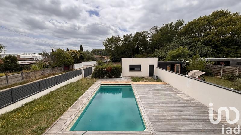 Maison - 197 m² - 6 pièces