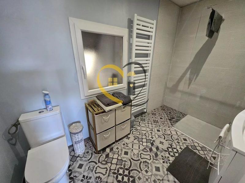 Maison - 90 m² - 3 pièces