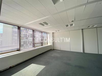 Bureau - 249 m²
