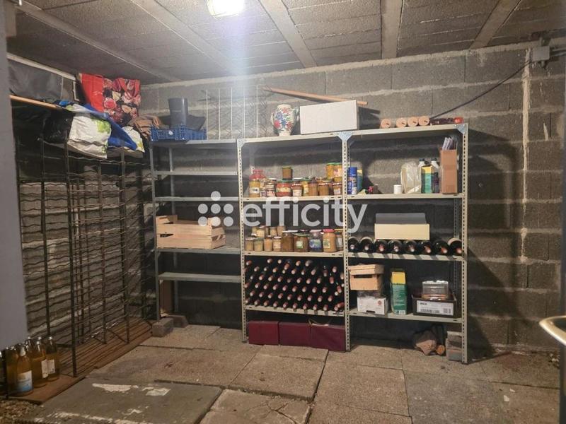 Maison - 180 m² - 7 pièces