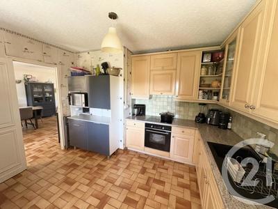 Pavillon - 97 m² - 5 pièces