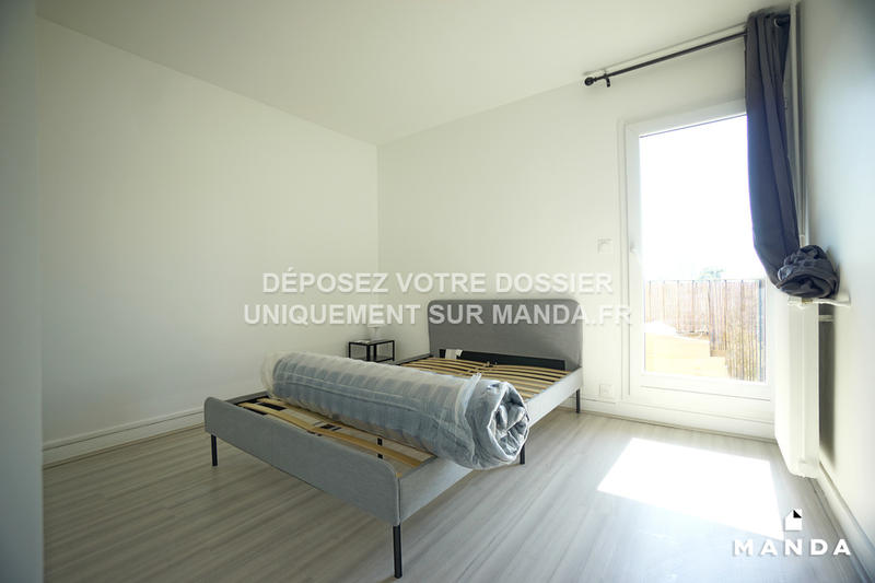 Chambre - 13 m² - 5 pièces