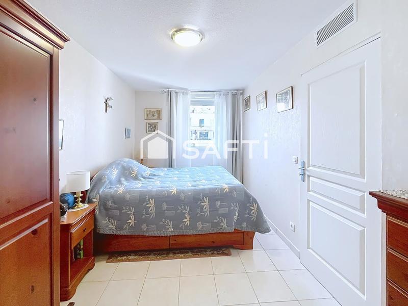 Appartement - 125 m² - 5 pièces