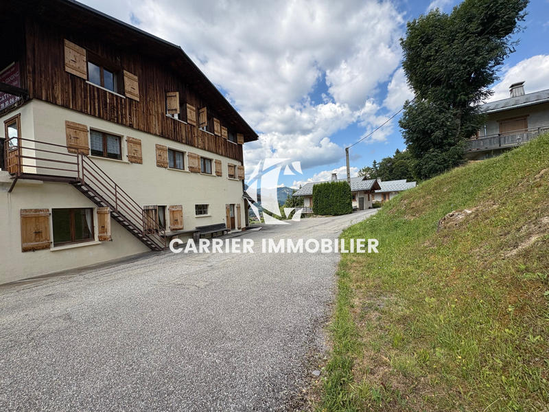 Châlet - 328 m² - 16 pièces