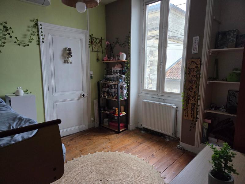 Maison - 214 m² - 9 pièces