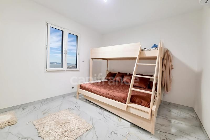 Maison - 106 m² - 4 pièces