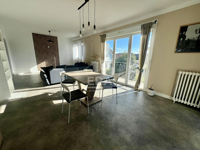 Appartement - 94 m² - 3 pièces