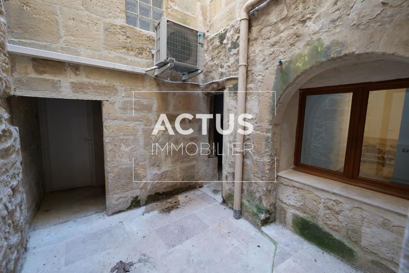 Immeuble - 226 m² - 10 pièces