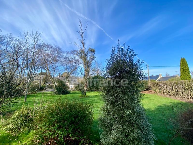 Terrain constructible - 800 m²