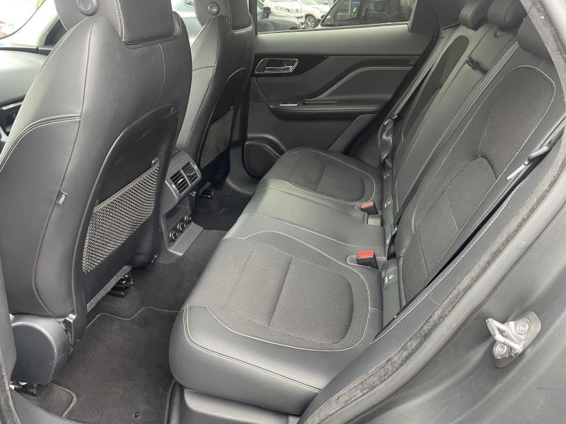 Jaguar F-Pace 2.0d 180ch R-Sport 4x4 Bva8