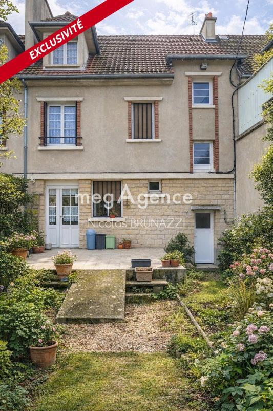 Maison de ville - 84 m² - 5 pièces