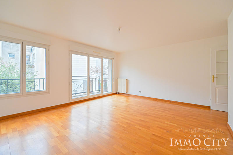 Appartement - 79 m² - 4 pièces