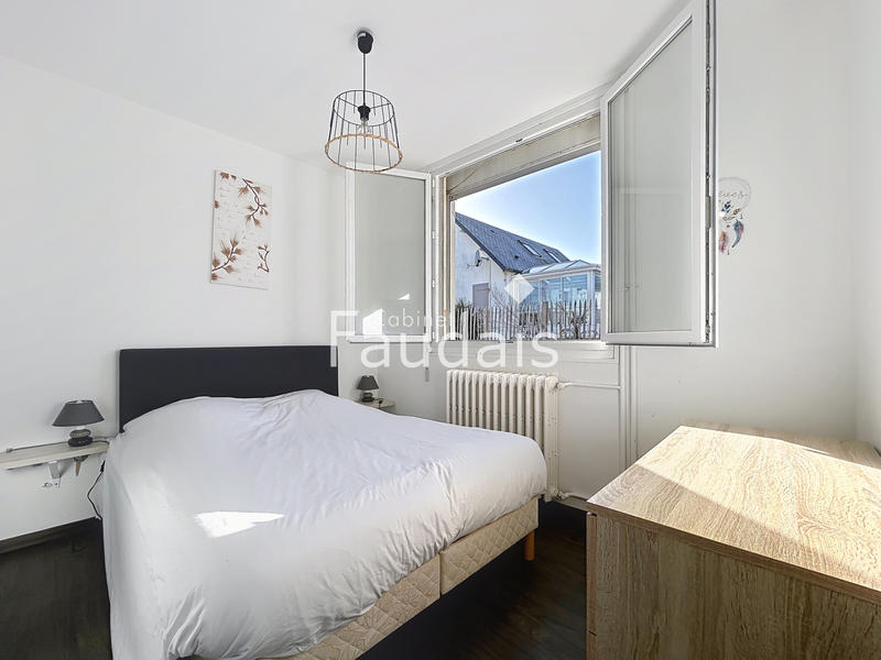 Maison - 151 m² - 8 pièces