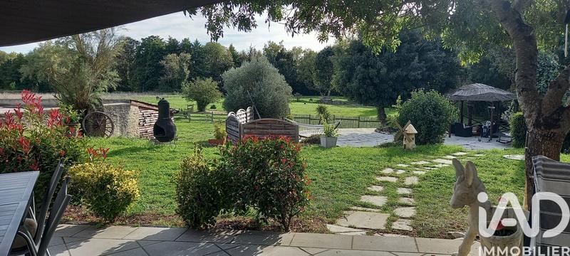 Maison - 283 m² - 5 pièces