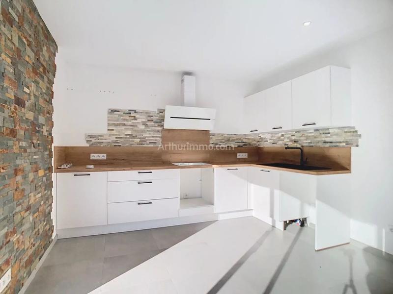 Maison - 92 m² - 4 pièces