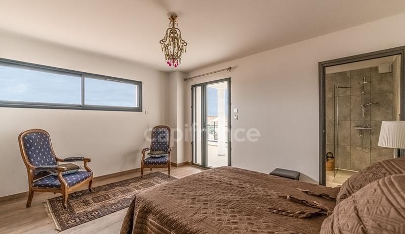 Maison d'architecte - 187 m² - 6 pièces