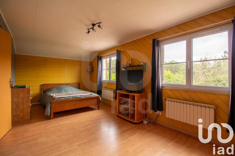 Maison - 191 m² - 8 pièces