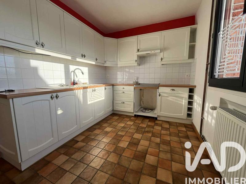 Maison - 95 m² - 5 pièces