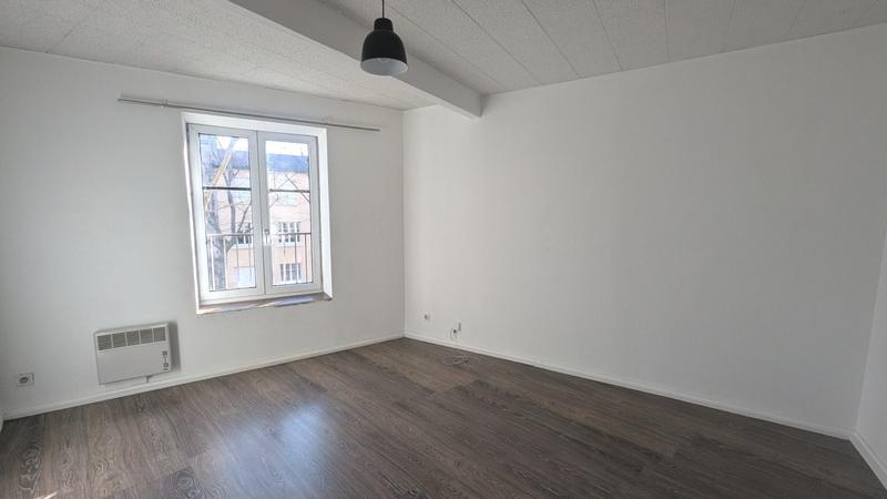 Appartement - 64 m² - 2 pièces