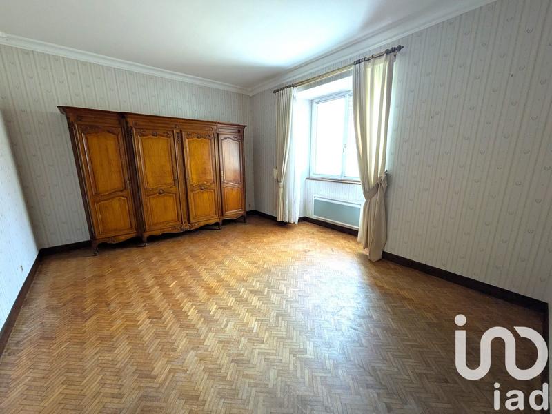 Maison - 170 m² - 5 pièces