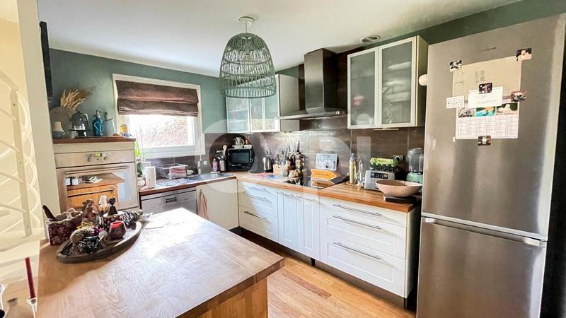 Maison - 79 m² - 5 pièces