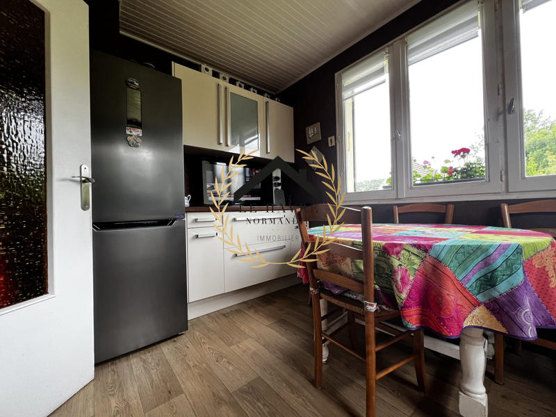 Maison traditionnelle - 91 m² - 4 pièces