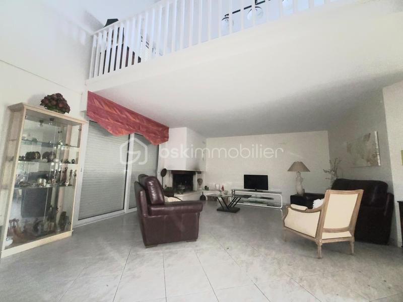 Maison - 148 m² - 5 pièces