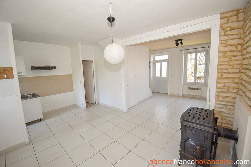 Maison - 112 m² - 9 pièces