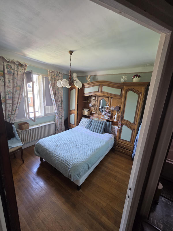 Maison - 92 m² - 4 pièces