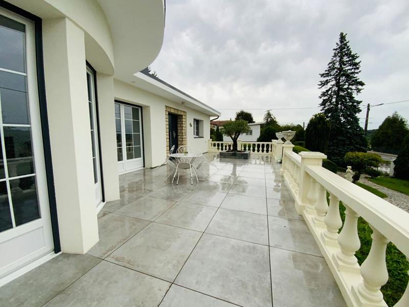 Propriété - 150 m² - 5 pièces