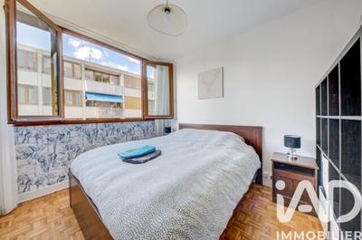 Appartement - 97 m² - 5 pièces