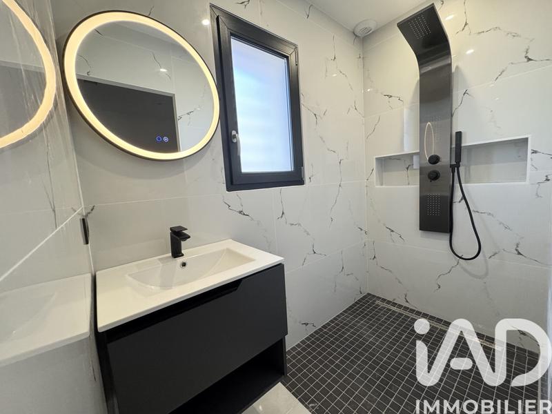 Maison - 120 m² - 4 pièces