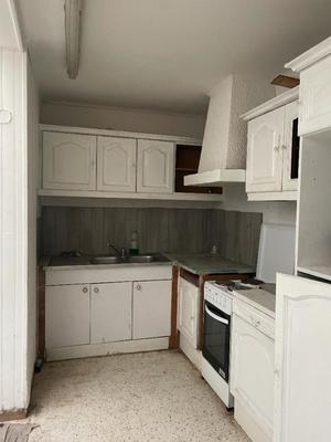 Maison - 90 m² - 8 pièces