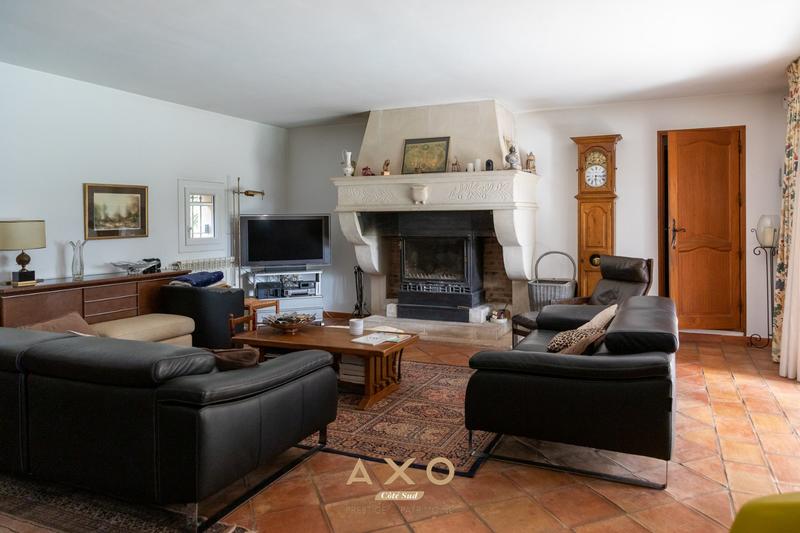 Maison - 170 m² - 7 pièces