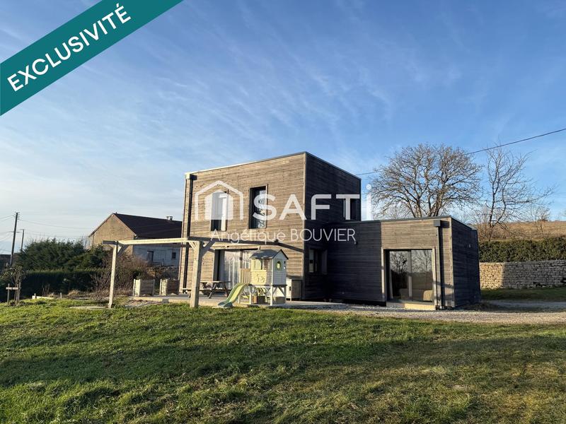 Maison - 100 m² - 5 pièces