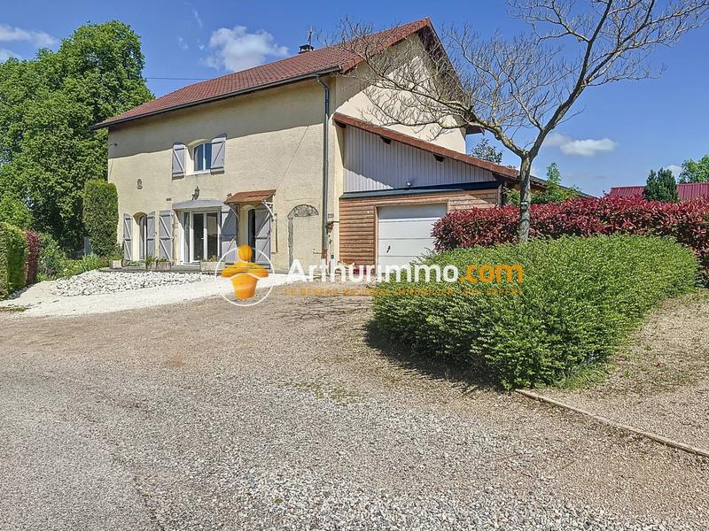 Maison - 199 m² - 6 pièces