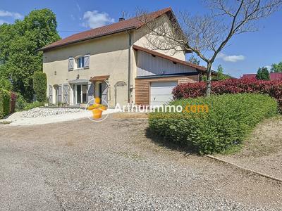 Maison - 199 m² - 6 pièces