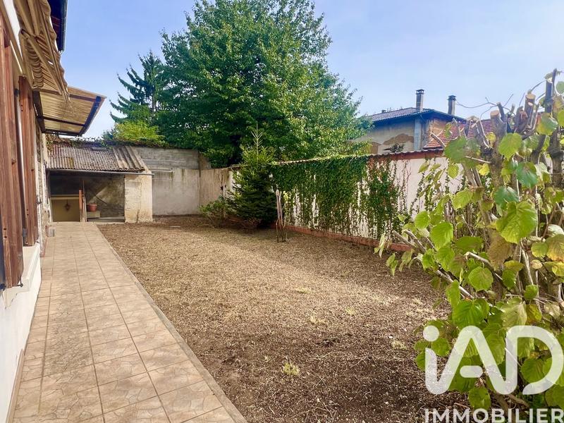 Maison - 141 m² - 6 pièces
