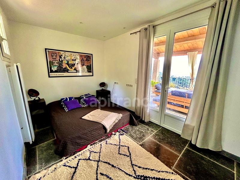 Villa - 162 m² - 6 pièces