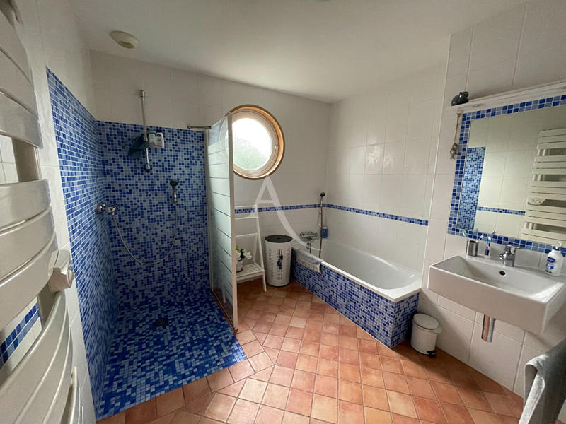 Maison - 114 m² - 4 pièces