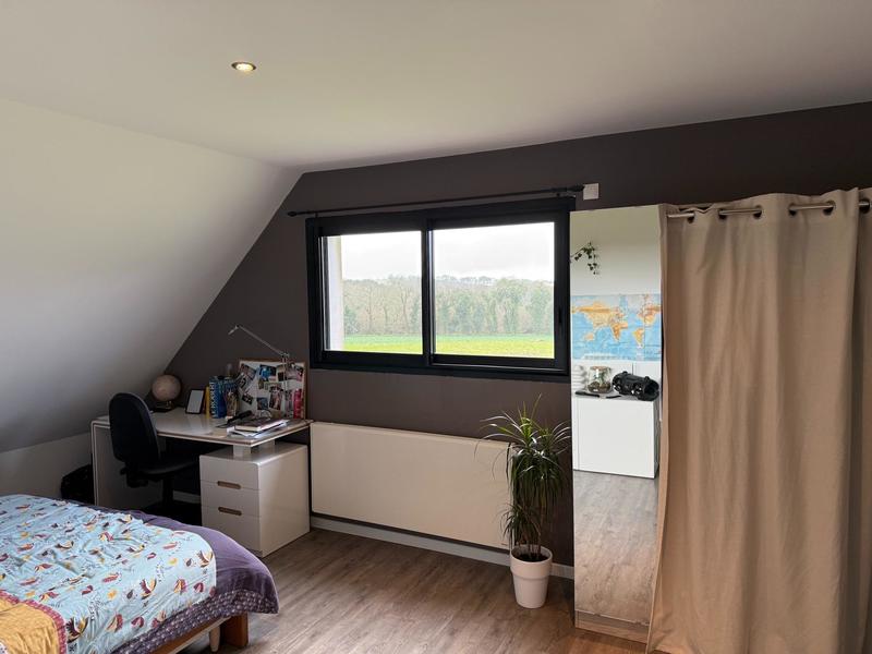 Maison - 180 m² - 7 pièces