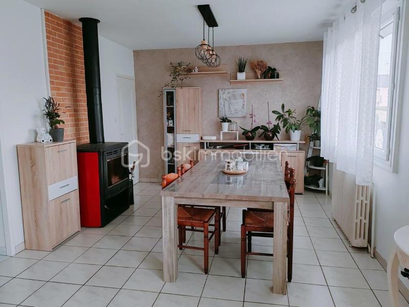 Maison - 91 m² - 5 pièces