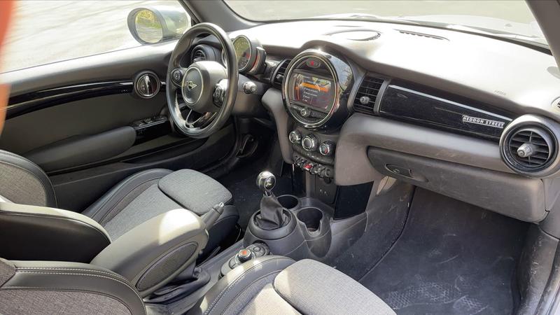 Mini Cabrio Cabriolet III 1.5 One 102 Heddon Street