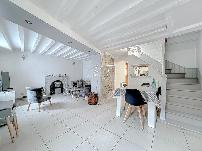 Maison - 85 m² - 4 pièces